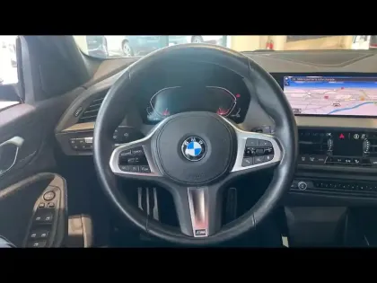 Photo 11 BMW Serie 1 Série 1 118dA 150ch M Sport
