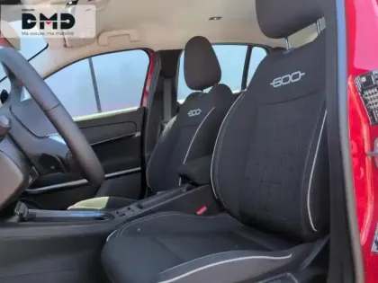 Photo 9 Fiat 600  1.2 Hybrid Turbo 145ch Pop eDCT6 Step 2