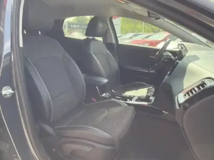 Photo 10 Kia Xceed  1.5 T-GDI 160ch Design DCT7 MY22