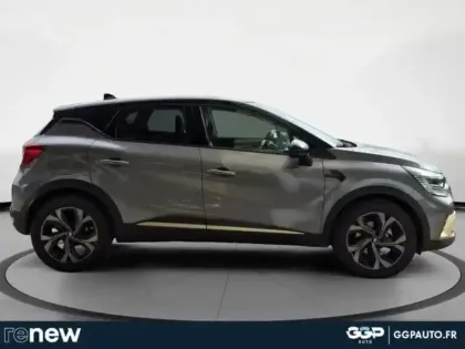 Photo 5 Renault Captur  1.6 E-Tech hybride 145ch Engineered