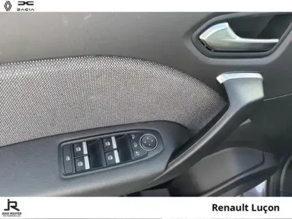 Photo 13 Renault Symbioz  E-Tech full hybrid 145ch Techno - 25