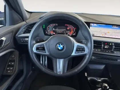 Photo 11 BMW Serie 1 Série 1 118iA 136ch M Sport DKG7