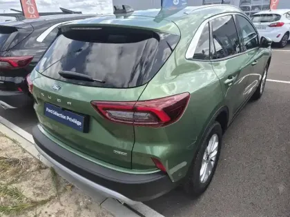 Photo 11 Ford Kuga  2.5 Duratec 180ch Hybrid FlexiFuel Titanium Business Powershift