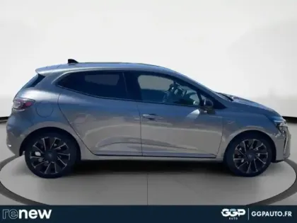Photo 5 Renault Clio  1.6 E-Tech 145ch full hybrid esprit Alpine - 25