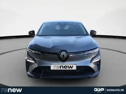 Photo 7 Renault Megane  E-Tech Electric EV60 130ch Evolution ER super charge -B