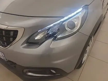 Photo 22 Peugeot 2008  PureTech 130ch S&S EAT6