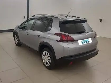 Photo 41 Peugeot 2008  PureTech 130ch S&S EAT6