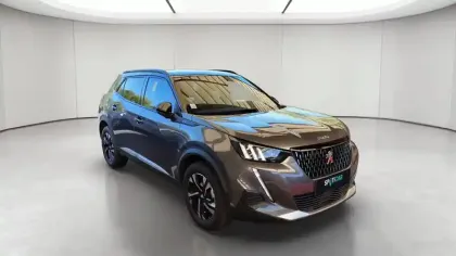 Photo 8 Peugeot 2008  PureTech 130 S&S EAT8