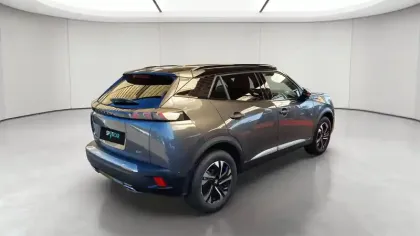 Photo 6 Peugeot 2008  PureTech 130 S&S EAT8
