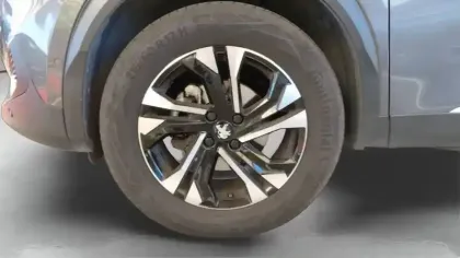 Photo 10 Peugeot 2008  PureTech 130 S&S EAT8