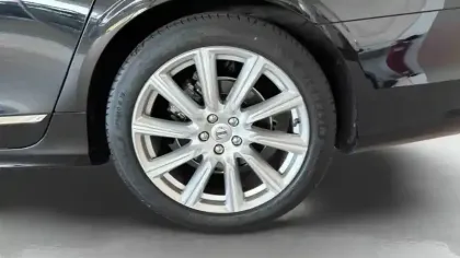 Photo 10 Volvo S90  D4 190 ch  Geartronic 8