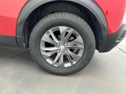 Photo 12 Peugeot 2008  PureTech 130 S&S EAT8