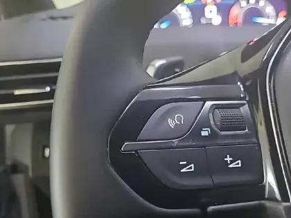 Photo 44 Peugeot 3008  PureTech 130ch S&S EAT8