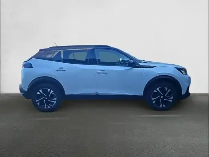 Photo 23 Peugeot 2008  Electrique 136 ch