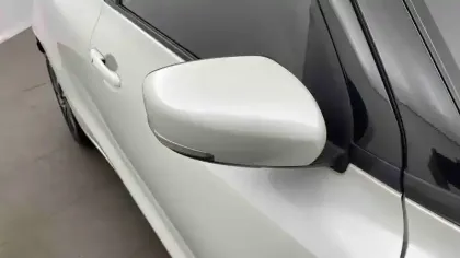 Photo 31 Suzuki Swift  1.2 Dualjet Hybrid Auto (CVT)