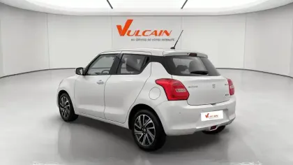Photo 7 Suzuki Swift  1.2 Dualjet Hybrid Auto (CVT)