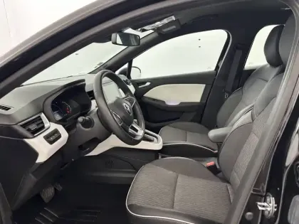 Photo 17 Renault Clio  E-Tech 140 - 21N