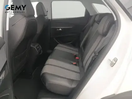 Photo 33 Peugeot 3008  Puretech 130ch S&S EAT8