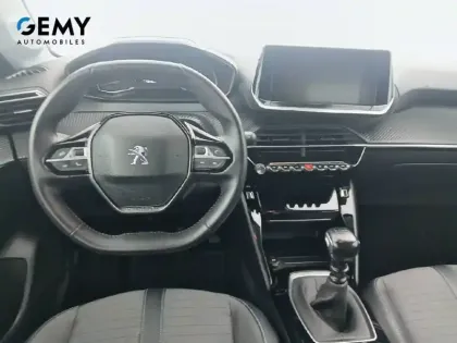 Photo 28 Peugeot 208  PureTech 100 S&S BVM6