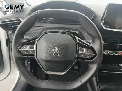 Photo 36 Peugeot 208  PureTech 100 S&S BVM6