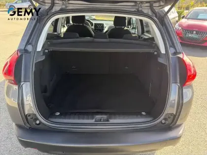 Photo 5 Peugeot 2008  1.2 PureTech 82ch BVM5