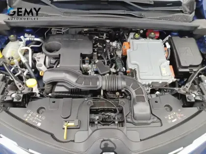 Photo 8 Renault Captur  E-Tech 145 - 21B