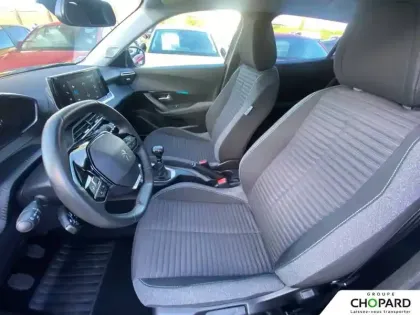 Photo 8 Peugeot 2008  PureTech 100 S&S BVM6