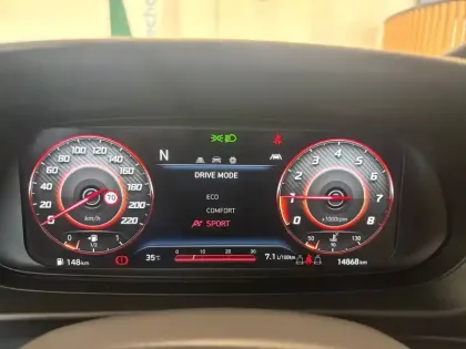 Photo 34 Hyundai Bayon  1.0 T-GDi 100 Hybrid 48V