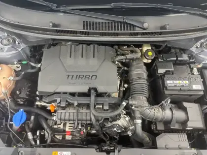 Photo 21 Hyundai Bayon  1.0 T-GDi 100 Hybrid 48V