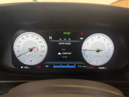 Photo 33 Hyundai Bayon  1.0 T-GDi 100 Hybrid 48V