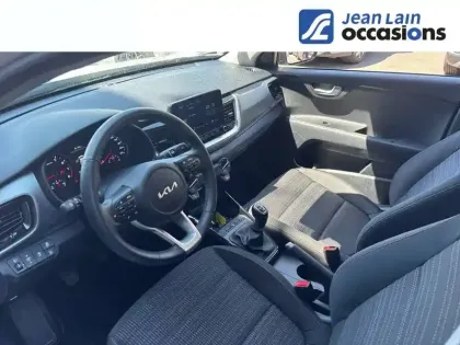 Photo 10 Kia Stonic  1.0 T-GDi 100 ch BVM6