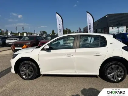 Photo 33 Peugeot 208  Electrique 50 kWh 136ch