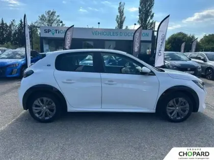 Photo 32 Peugeot 208  Electrique 50 kWh 136ch