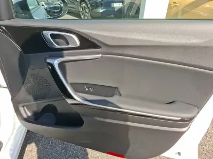 Photo 24 Kia Ceed  SW 1.5 T-GDi 140 ch BVM6