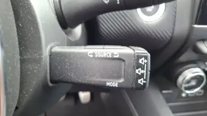 Photo 26 Renault Captur  E-Tech hybride 145