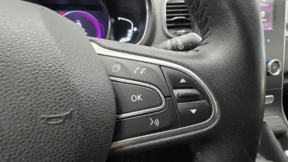Photo 39 Renault Scenic  TCe 115 FAP