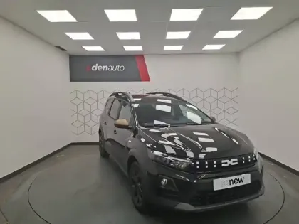 Photo 12 Dacia Jogger  TCe 110 7 pl