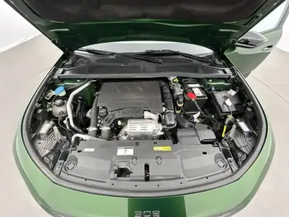 Photo 14 Peugeot 308  PureTech 130ch S&S EAT8