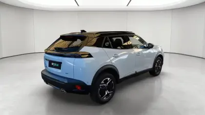 Photo 6 Peugeot 2008  PureTech 130 S&S EAT8