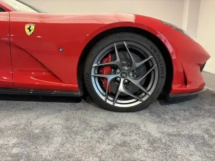 Photo 10 Ferrari 812  Superfast 6.5 V12 800ch
