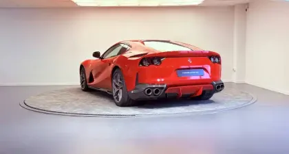 Photo 6 Ferrari 812  Superfast 6.5 V12 800ch