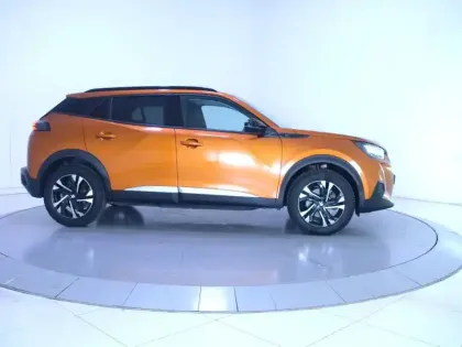 Photo 27 Peugeot 2008  Electrique 136 ch