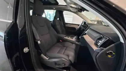 Photo 27 Volvo XC90  T8 AWD Hybride Rechargeable 455 ch Geartronic 8 7pl