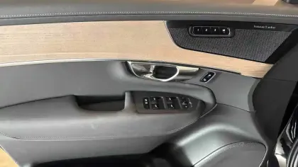 Photo 16 Volvo XC90  T8 AWD Hybride Rechargeable 455 ch Geartronic 8 7pl