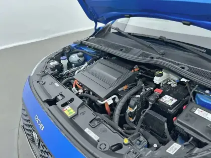 Photo 14 Peugeot 208  Electrique 50 kWh 136ch