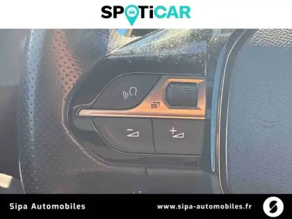 Photo 21 Peugeot 2008  PureTech 155 S&S EAT8