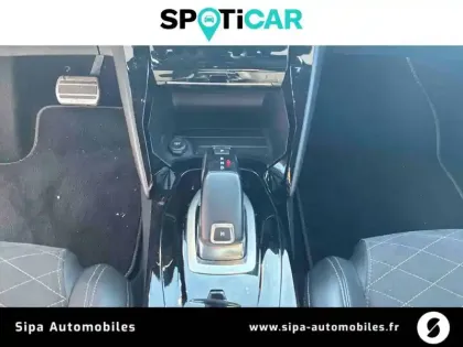 Photo 17 Peugeot 2008  PureTech 155 S&S EAT8
