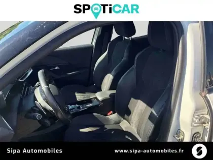 Photo 11 Peugeot 2008  PureTech 155 S&S EAT8