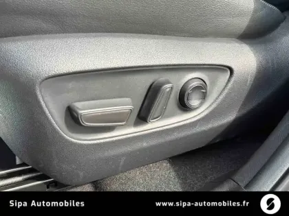 Photo 40 Toyota Rav4  Hybride 218 ch 2WD