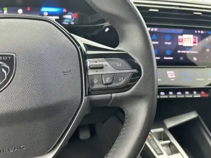 Photo 20 Peugeot 308  PHEV 180 e-EAT8